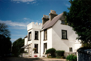 the valley house hostel and bar achill island